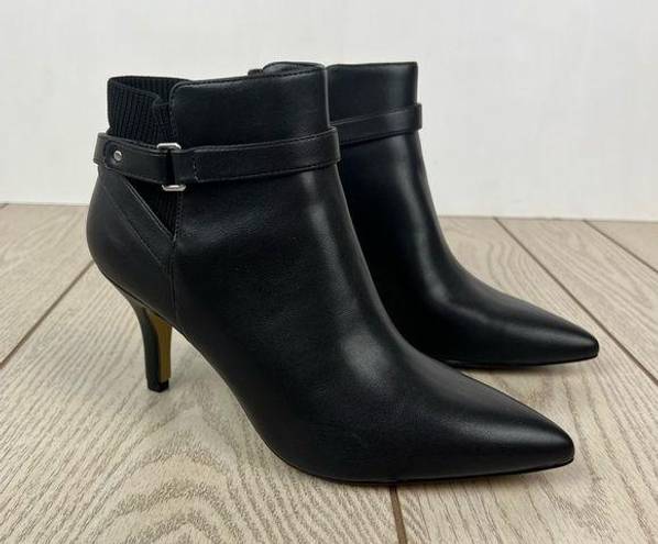 Bella Vita  Women's Aileen Ankle Booties 9.5M Black Faux Leather $100