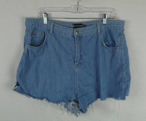 Pretty Little Thing  Light Wash Cutoff Denim Shorts Frayed 5 Pocket Jean High Rise