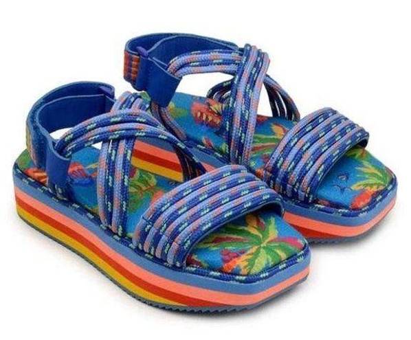 Farm Rio  Macaw Blue Strappy Platform Sandals Women's 8 NEW