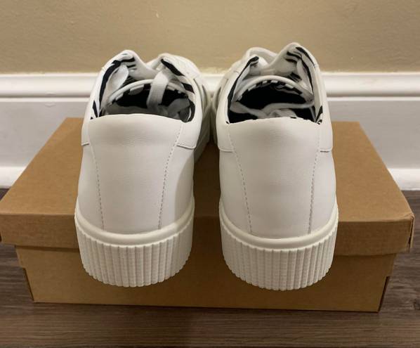 mix no. 6 White Emmalyn Platform Sneaker Size 9.5