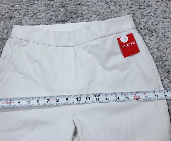 Spanx READ  Medium Tall On the Go Kick Flare Pants 20373T Classic White Pull On