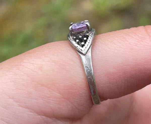 925 silver vintage ring with purple stone marcasite size 8