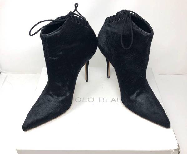 Manolo Blahnik  black calf hair pointed booties, made in italy, size 40, NWOT