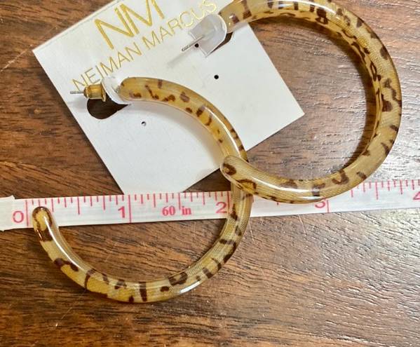 Neiman Marcus acrylic animal print hoop earrings New