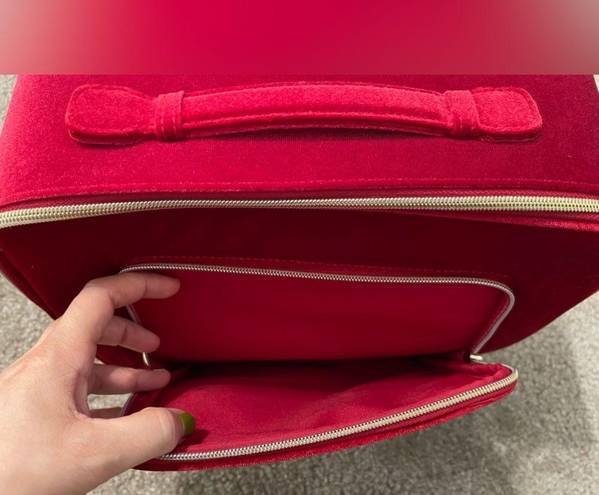 Estée Lauder NWOT Estee Lauder Red Velvet Train Case