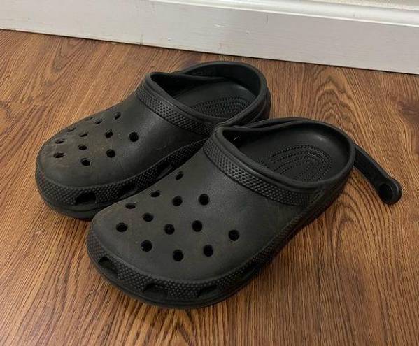 Crocs FLAWED  Black Classic Rubber Slip On Clogs Size 8 Women’s 6 Men’s $50