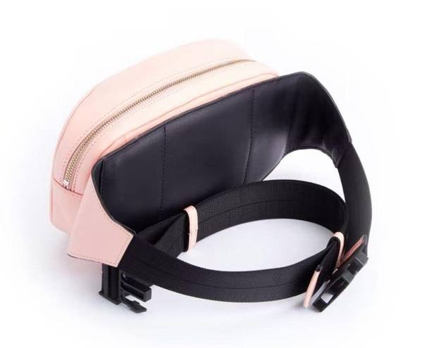 Royce New York Pink Leather Hip Bag / Crossbody Belt Bag