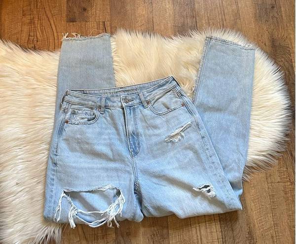 American Eagle  Light Wash Distressed Mom Jeans