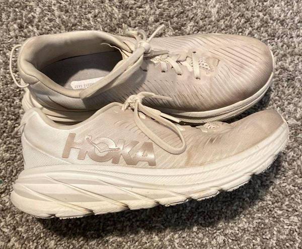 Hoka Rincon 3 White And Rose gold s