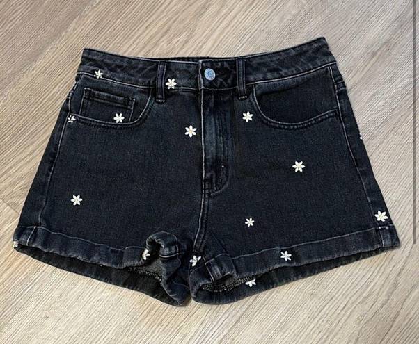 PacSun Daisy Mom Shorts