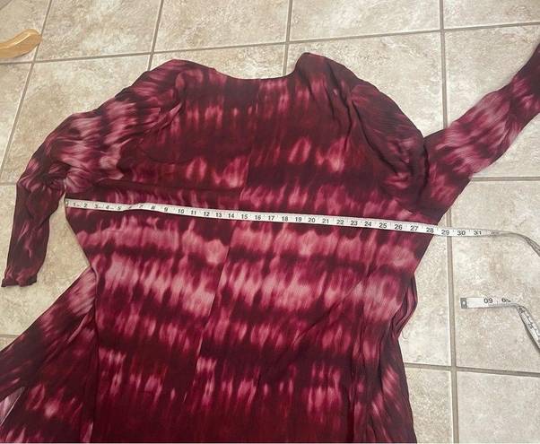 Torrid Women's  Wine Tie Dye Gauze Kimono Cardigan Size 4 Red Long Sleeve EUC