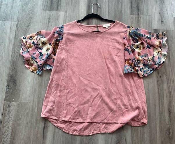 Umgee  1XL Pink Linen Floral Sleeve Bouse