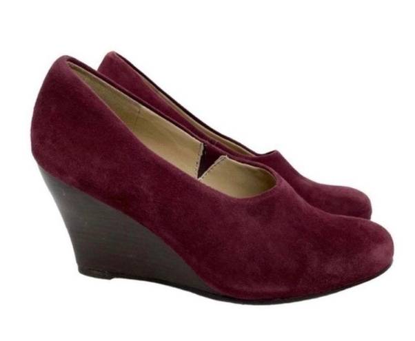 Eileen Fisher Round Toe Slip On Burgundy Suede Wedge Shoes Size 5.5