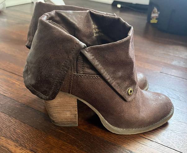 sbicca Brown Leather Booties