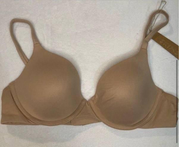 SKIMS Fits Everybody T-Shirt Bra 34A NWT