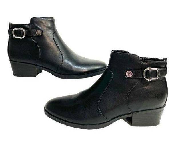 Unisa  Boots Shoes Booties Black Size 6.5 Vegan Leather Interior Zipper Buckle