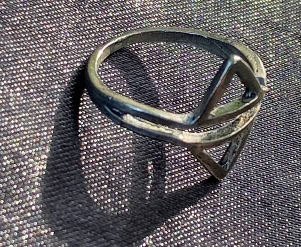 Vintage Size 9.5 Silver Tone Metal Ring