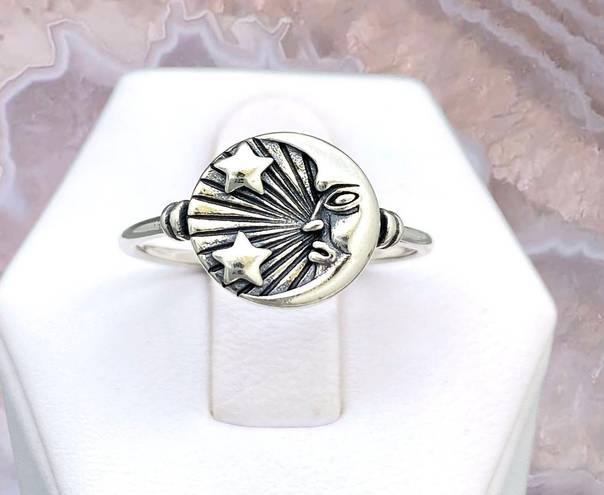 Sterling Silver Vintage Style Moon & Stars Ring - Sz 8