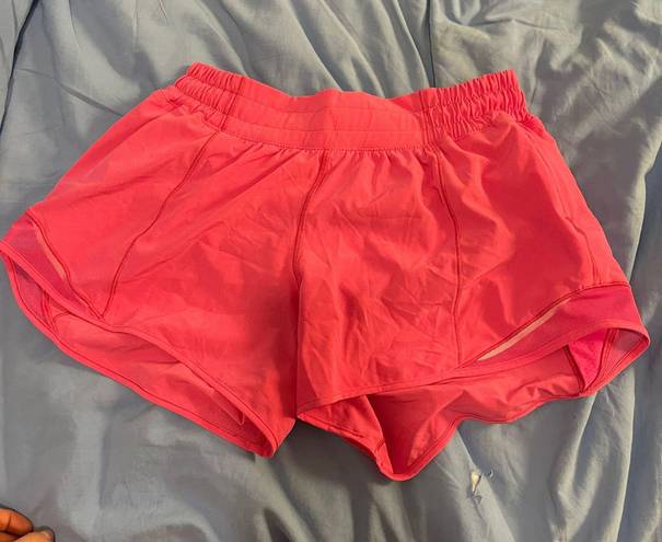 Lululemon Hotty Hot Short 4” Sonic Pink