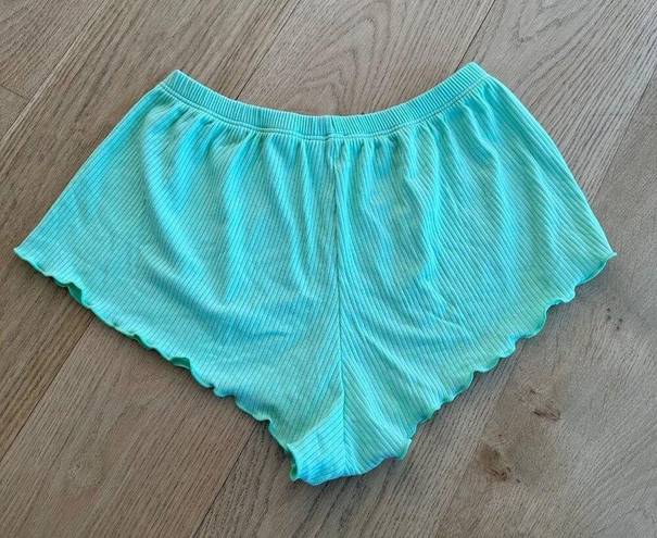 White Fox Boutique  - Ribbed Sleep Shorts in Green