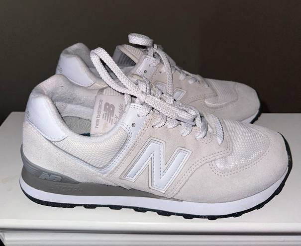 New Balance Classics 574