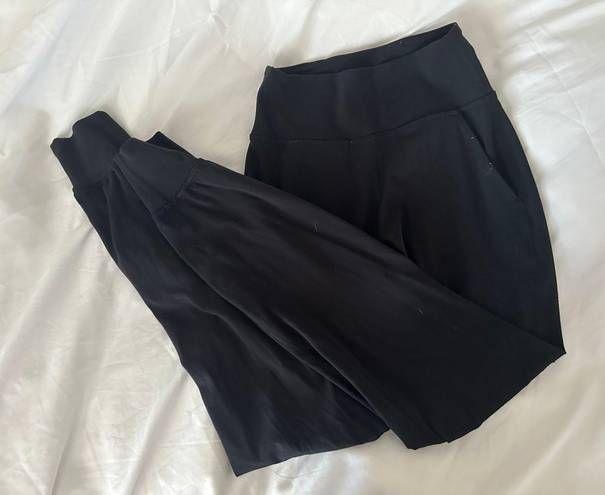 Lululemon aline joggers