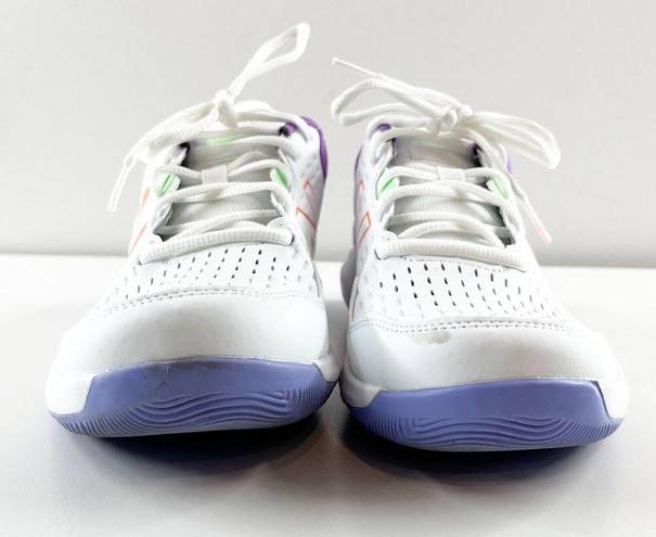 New Balance  696 V4 Athletic Hard Court Tennis Shoes White / Mystic Purple 8