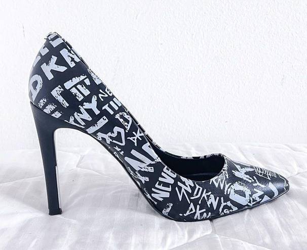 DKNY  Women's Gwen Graffiti Black and White High Heels size 11M