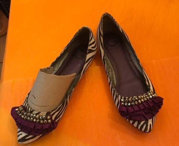 Guess  Zebra w/purple bow