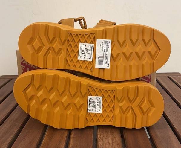 Vans  Tan Colfax Sandals Women Size 7