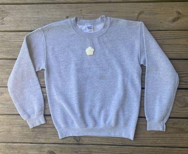 Daisy VTG Pull-over  Sweatshirt