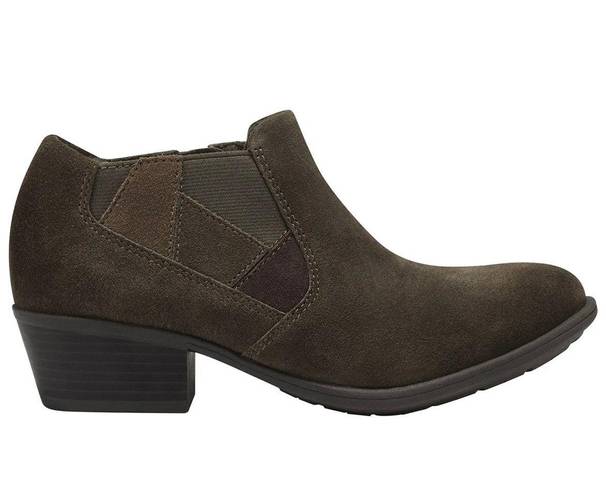 Earth Origins Christine Suede Bootie in Olive Khaki Size 8.5 NEW