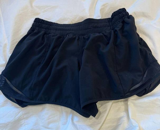 Lululemon Hotty Hot Short 2.5”