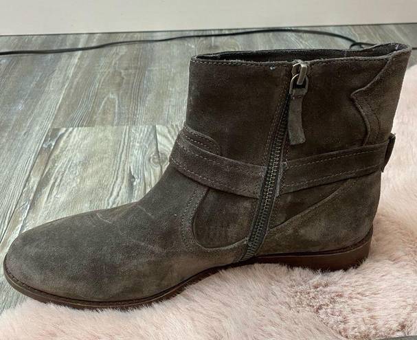 Johnston & Murphy  Side Buckle Leather booties Size 9M