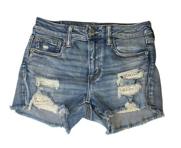 American Eagle AEO Medium Wash Crochet Wash Hi-Rise Shortie Shorts 4