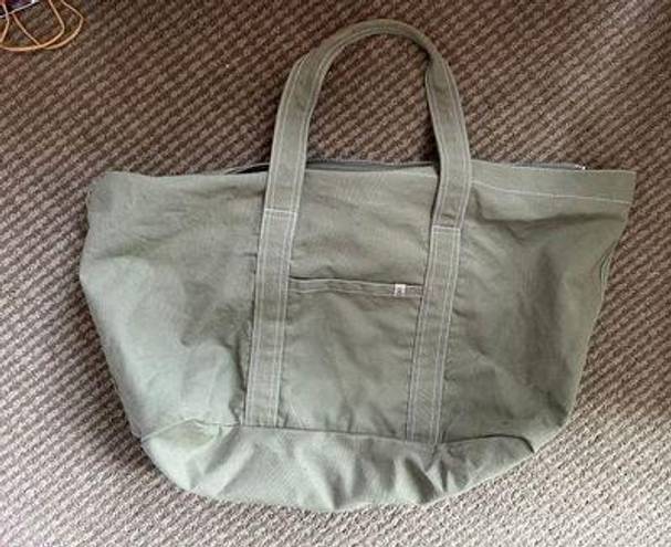 Lou & grey  Weekender Bag