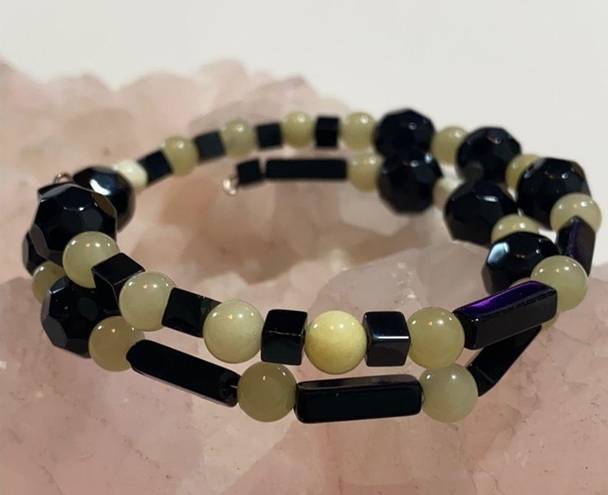 Onyx  and White Quartz Bracelet OSFM NWOT