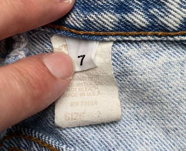 Bermuda Vintage Steel 90s cut-out high waist acid wash  jean shorts, size 7