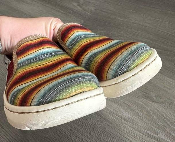 Ariat  Ryder Old Muted Serape Slip On Flat Shoes Size 6