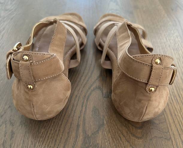 Stuart Weitzman Suede and Elastic Flat Sandal in Tan with Gold Size 9.5M