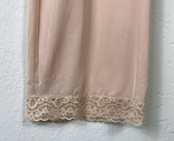 Vassarette Vintage  Beige Lace Hem Full Length Slip Pants Size 7/8