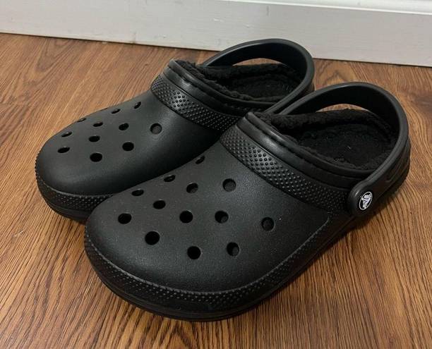 Crocs NEW  Black Classic Lined Clogs Size 8 Women’s 6 Men’s $60