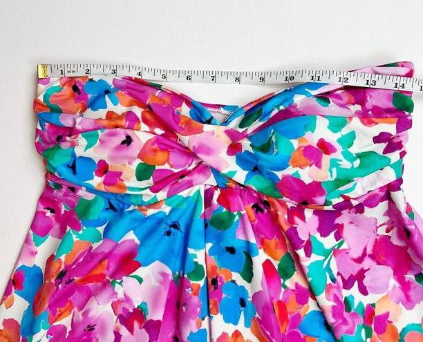 Twisted NWT Swim Solutions  Bandeau Tankini‎ Top in Primavera Floral Pink