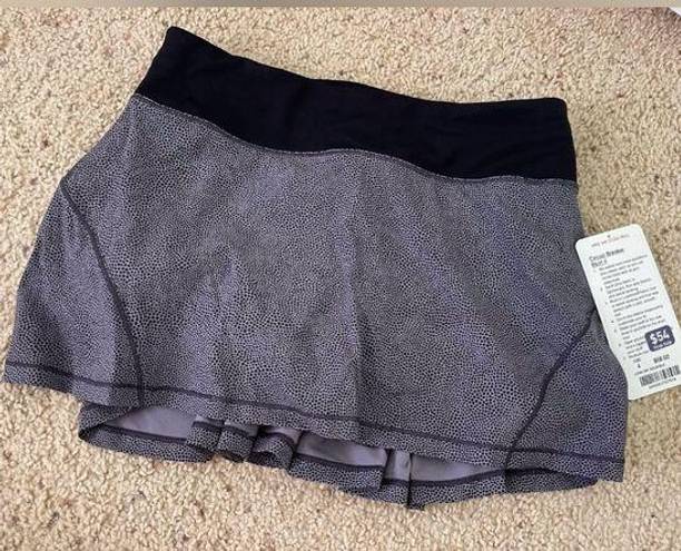 Lululemon  Circuit Breaker Skirt II size 4 NWT