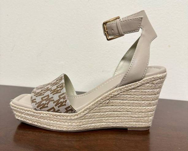 DKNY  Calima Ankle Strap Espadrille Wedge Sandal NWOB