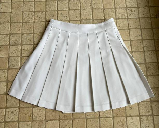 Aritzia Sunday Best Pleated White Skirt