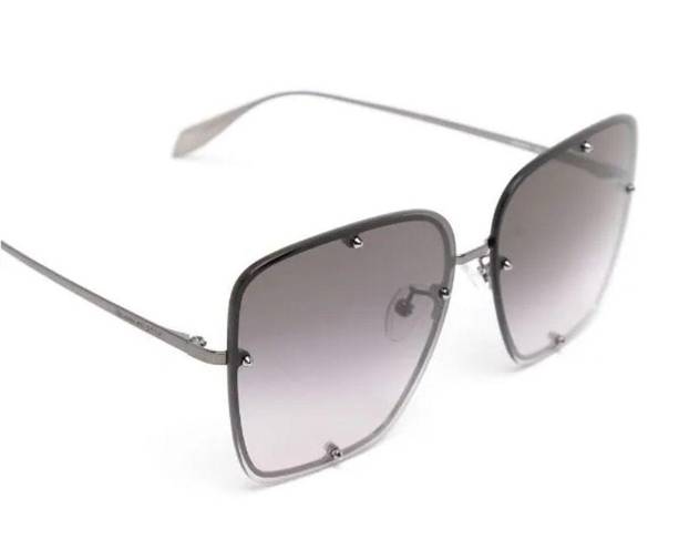 Alexander McQueen NEW  Oversize Square Frame Sunglasses, 63mm New w/Case