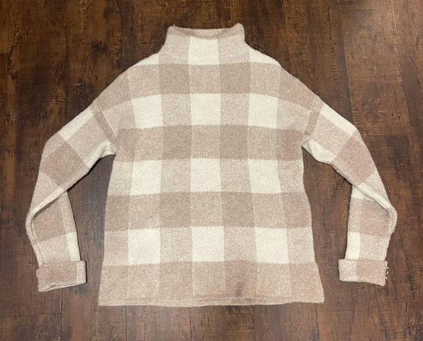 Tahari Plaid  Sweater