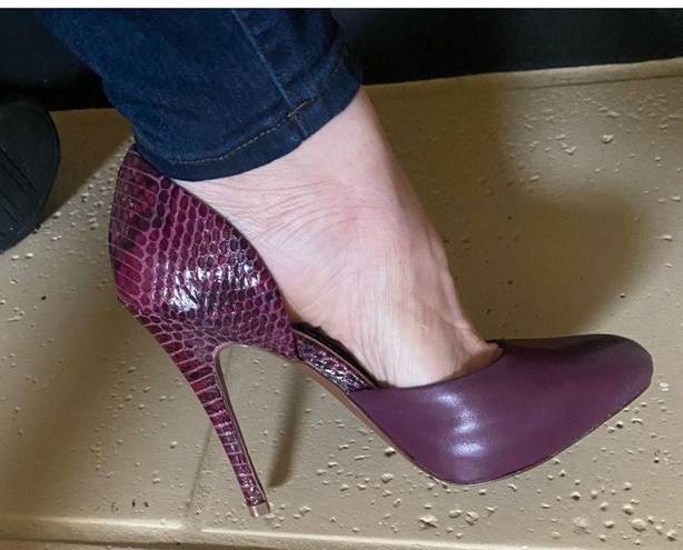 Juicy Couture  Leather Plum & Python Heels Size 7.5.  B56