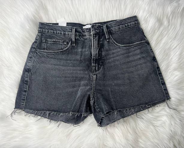 Good American 90s Shorts In Step Hem In Black